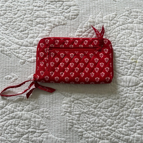 Vera Bradley Zipper Wallet - Picture 3 of 3